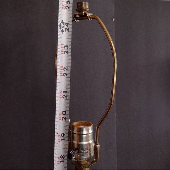 Vtg Underwriters Laboratories Portable Table Lamp Cream Cherub Sitting Plaster? - Picture 14 of 14